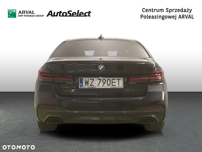 BMW Seria 5 520d xDrive MHEV M Sport sport - 5