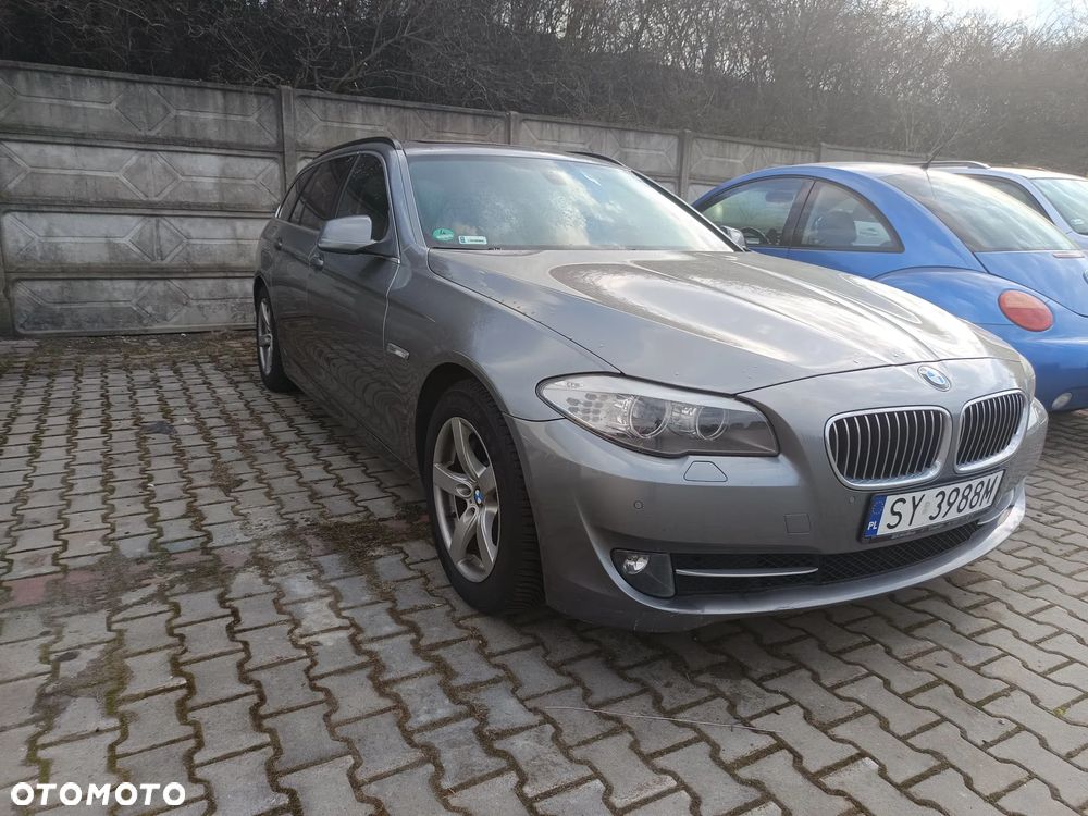 BMW Seria 5 525d - 3
