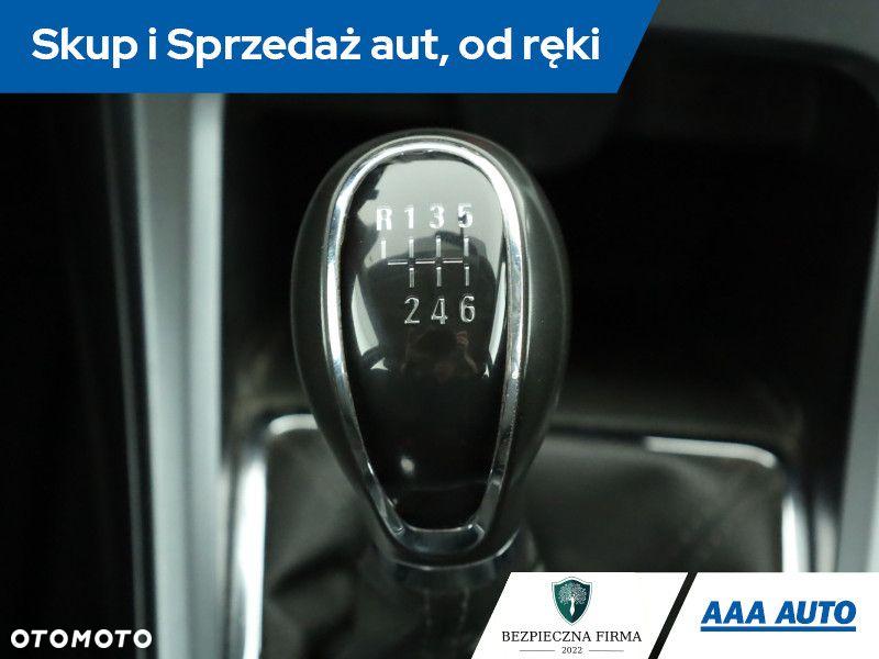 Opel Astra - 14