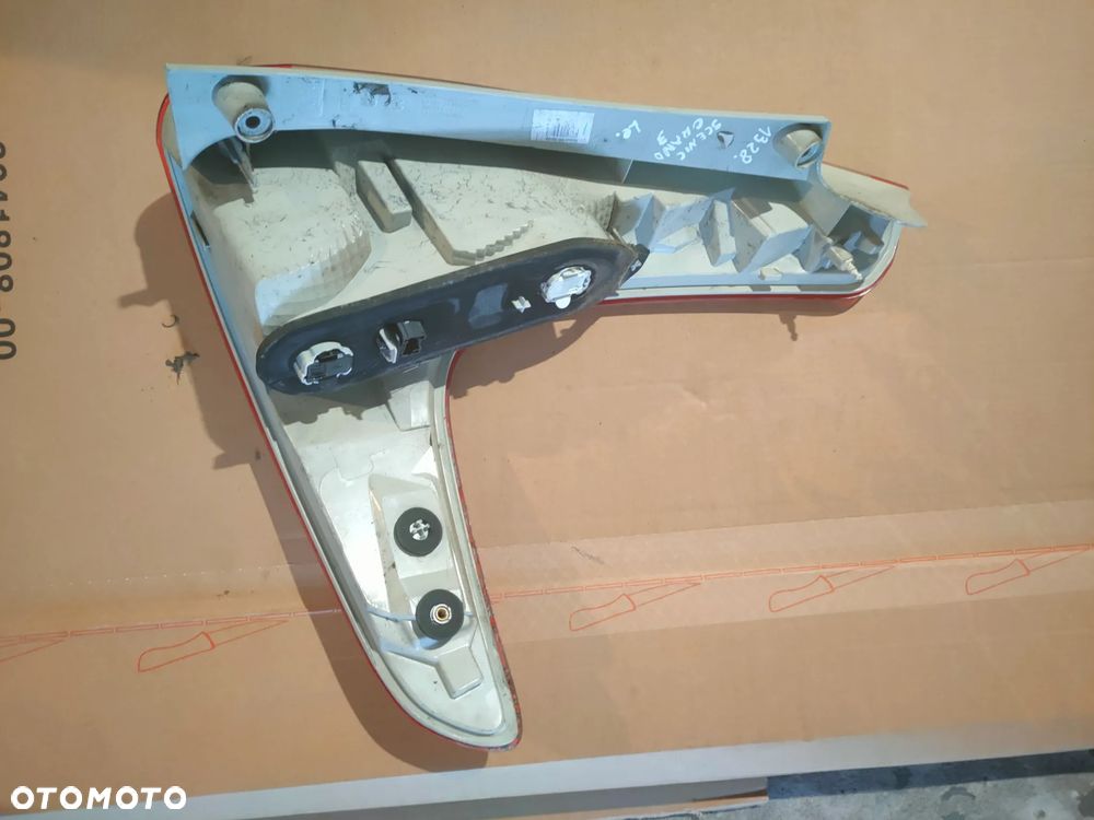 Lampa tył Renault Grand Scenic 3  lewa - 2