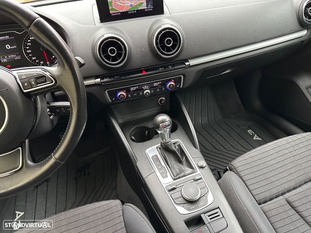 Audi A3 2.0 TDI S-line S tronic - 11