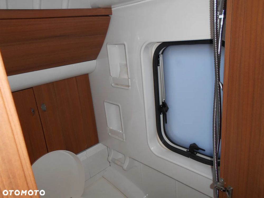 Hobby PREMIUM 560 - 11