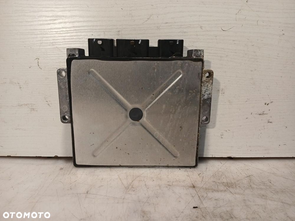KOMPUTER STEROWNIK VOLVO C30 S40 V50 2.0 16V 30788961 - 3