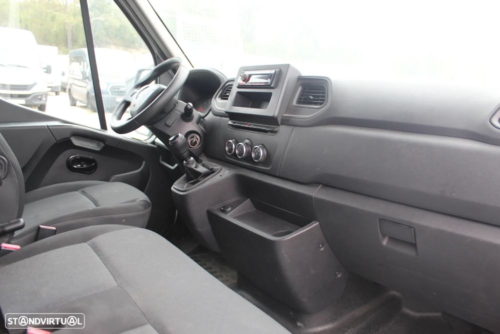 Renault Master 2.3 dCi L3H2 - 11