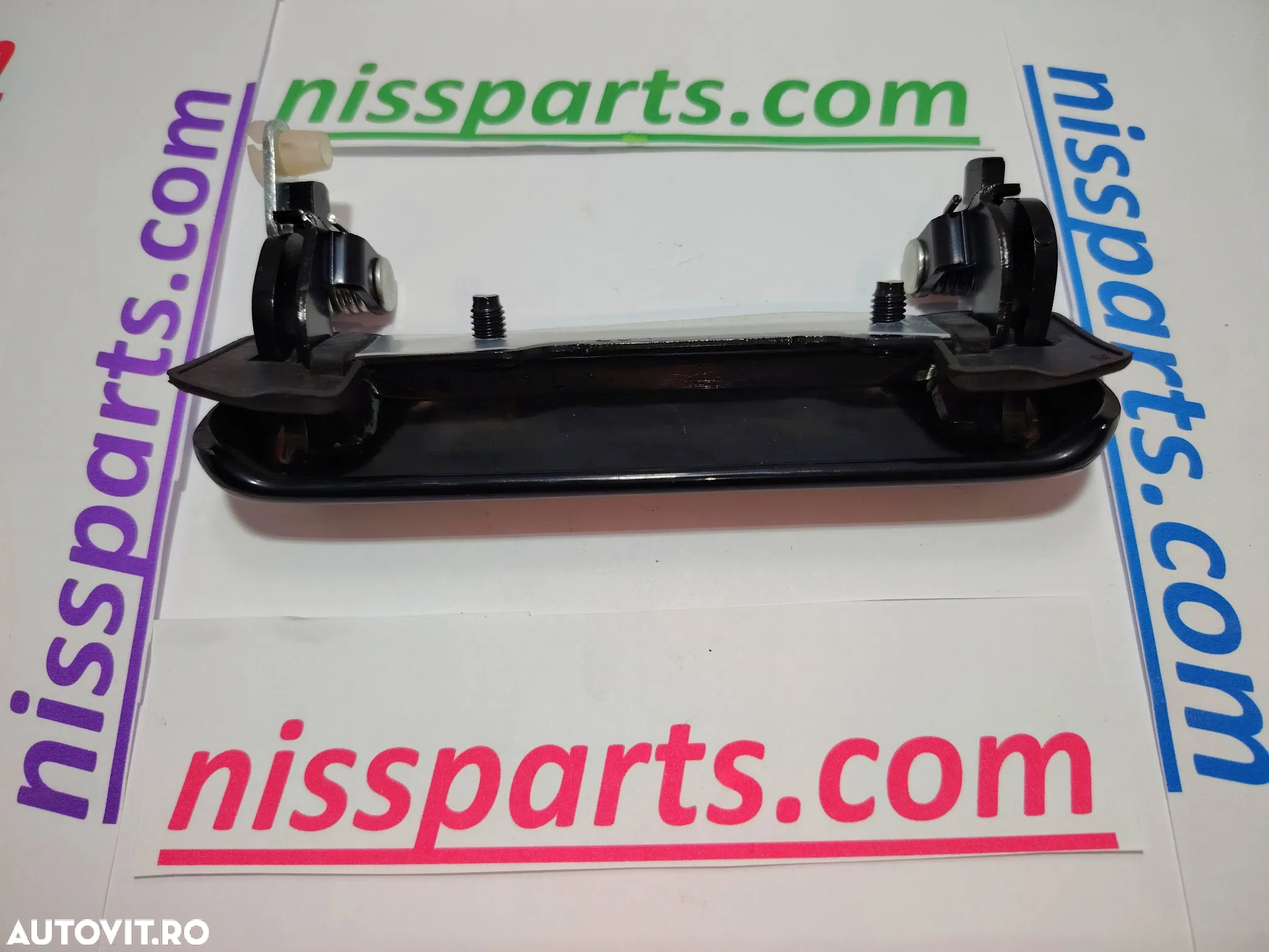 Maner usa stanga dreapta Original OE Nissan L35 Eco-T Eco-L L35-08 L35-09 L35-085 Ebro Comanda speciala din Spania 8060707J00 8060607J00 - 9