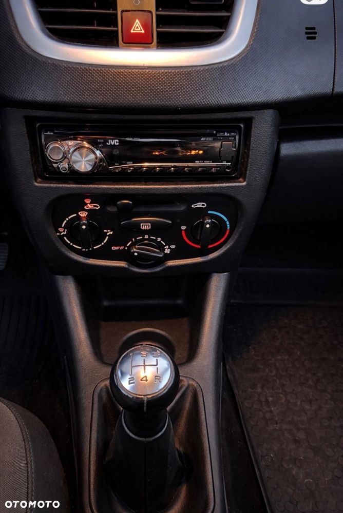 Peugeot 206 plus - 8