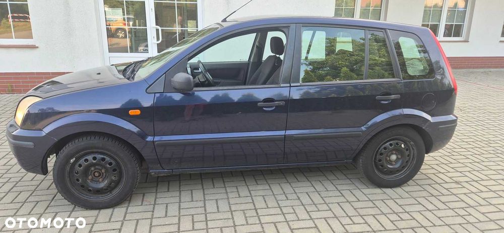 Ford Fusion - 1