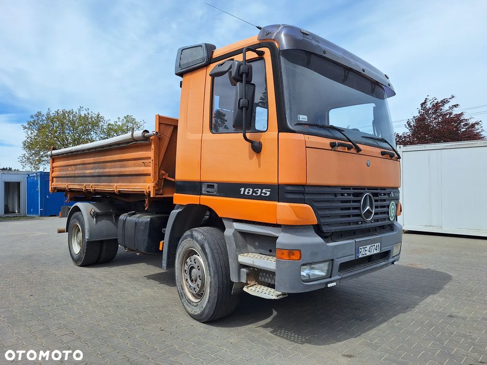 Mercedes-Benz Actros 1835 - 1