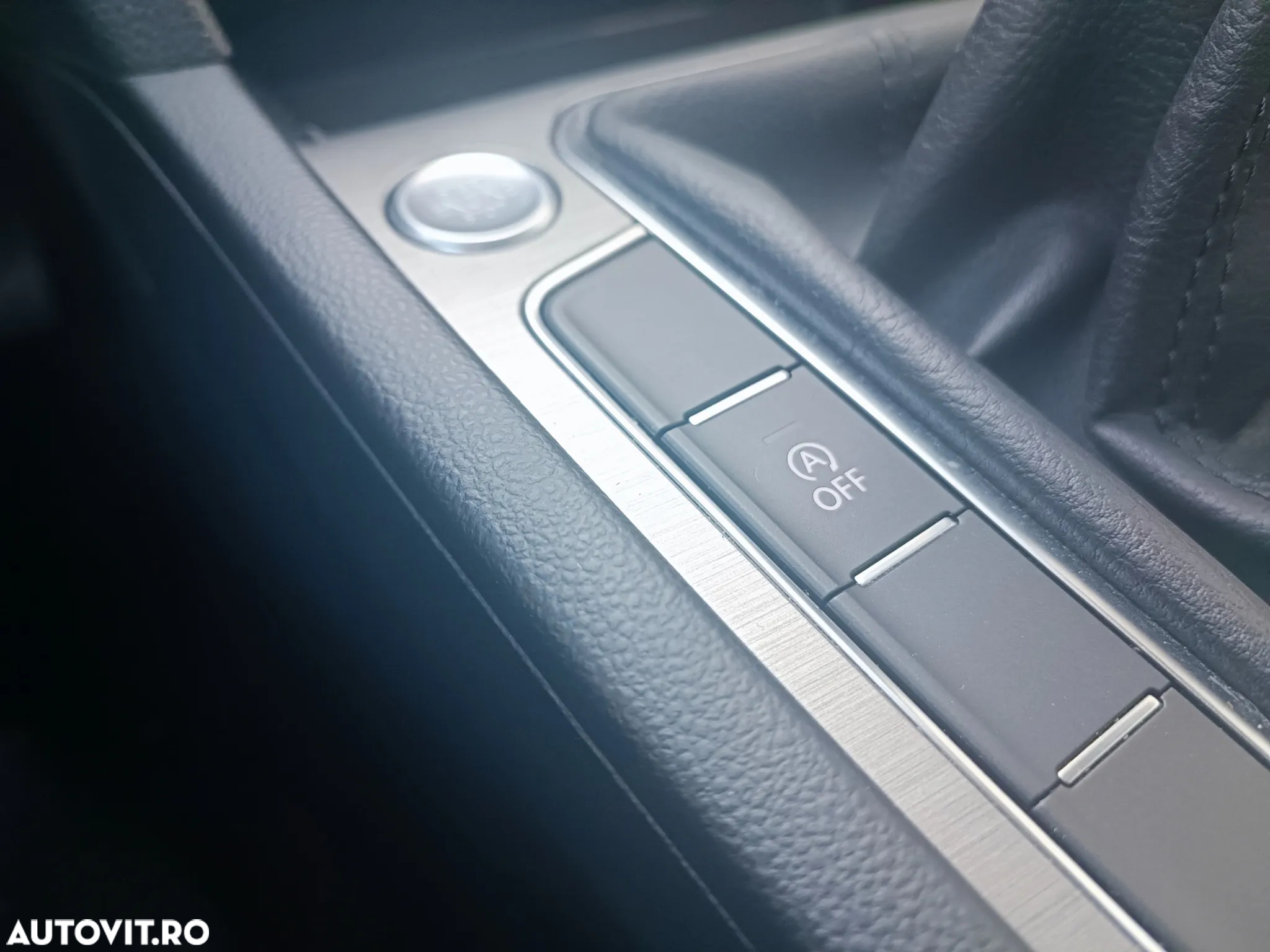 Volkswagen Passat Variant 2.0 TDI SCR Advance - 12
