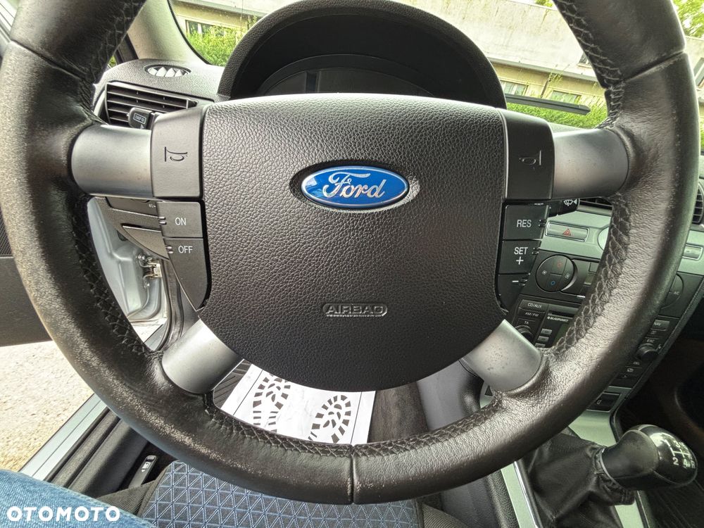 Ford Mondeo 2.0 Viva Titanium - 14