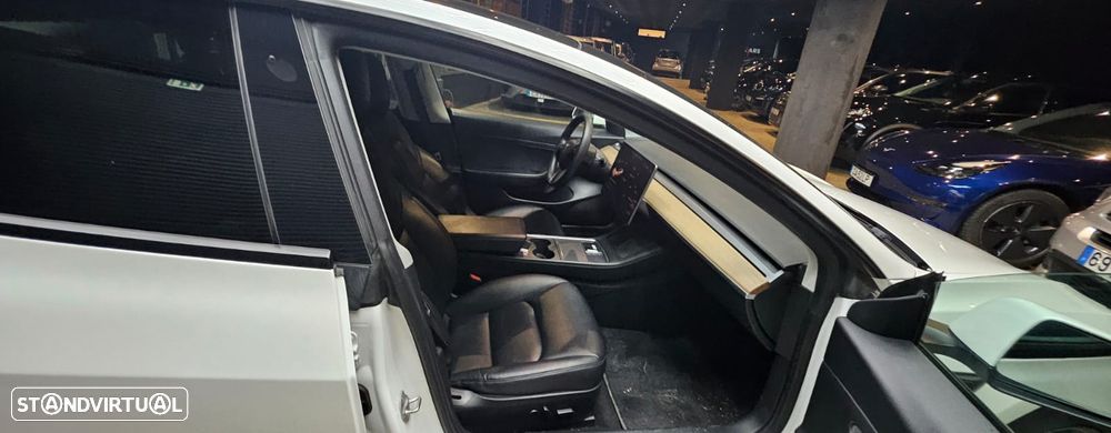 Tesla Model 3 Standard Range Plus RWD - 18
