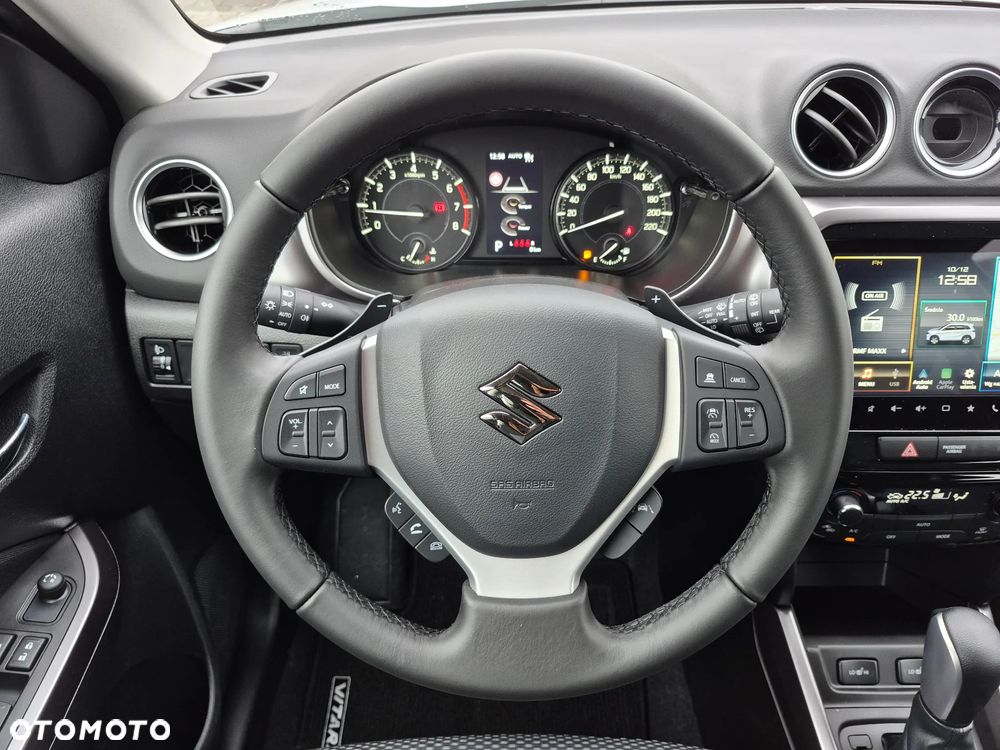 Suzuki Vitara - 8