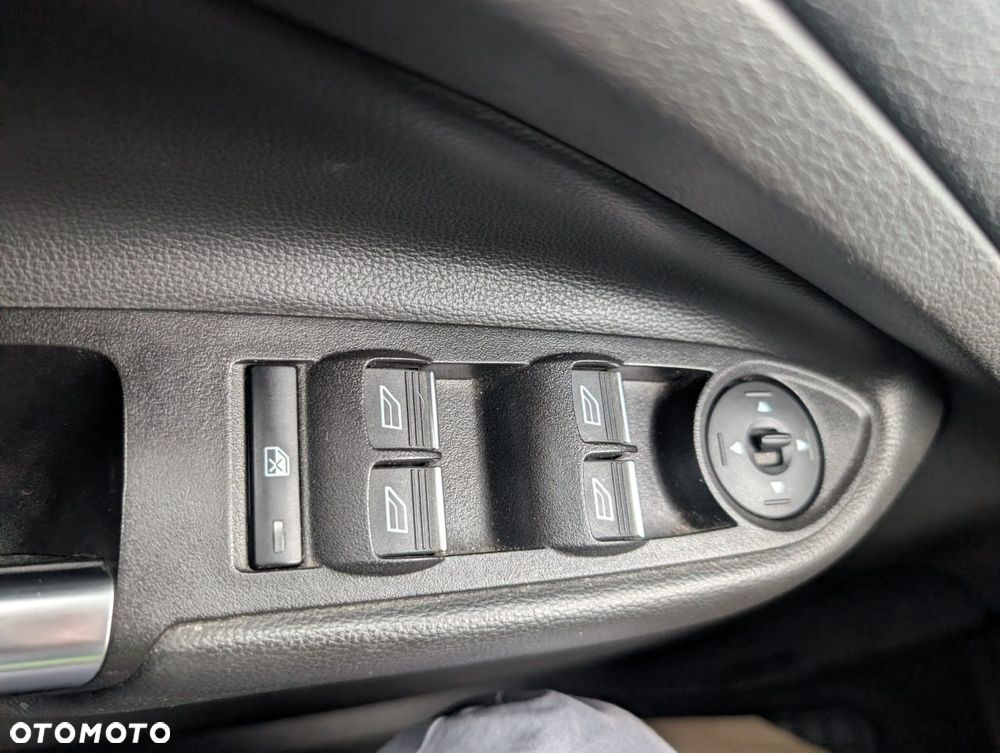 Ford C-MAX - 13