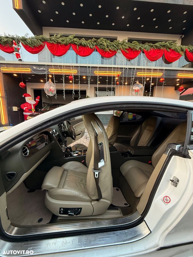 Bentley Continental GTC Speed - 9