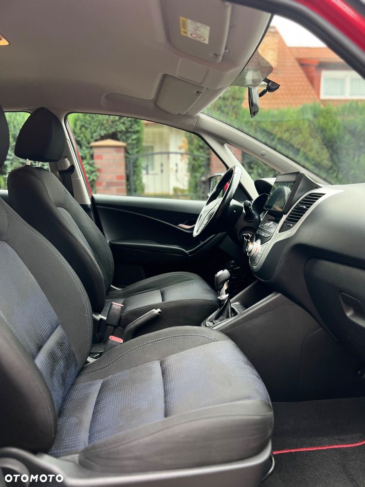 Hyundai ix20 1.4 blue Comfort - 20