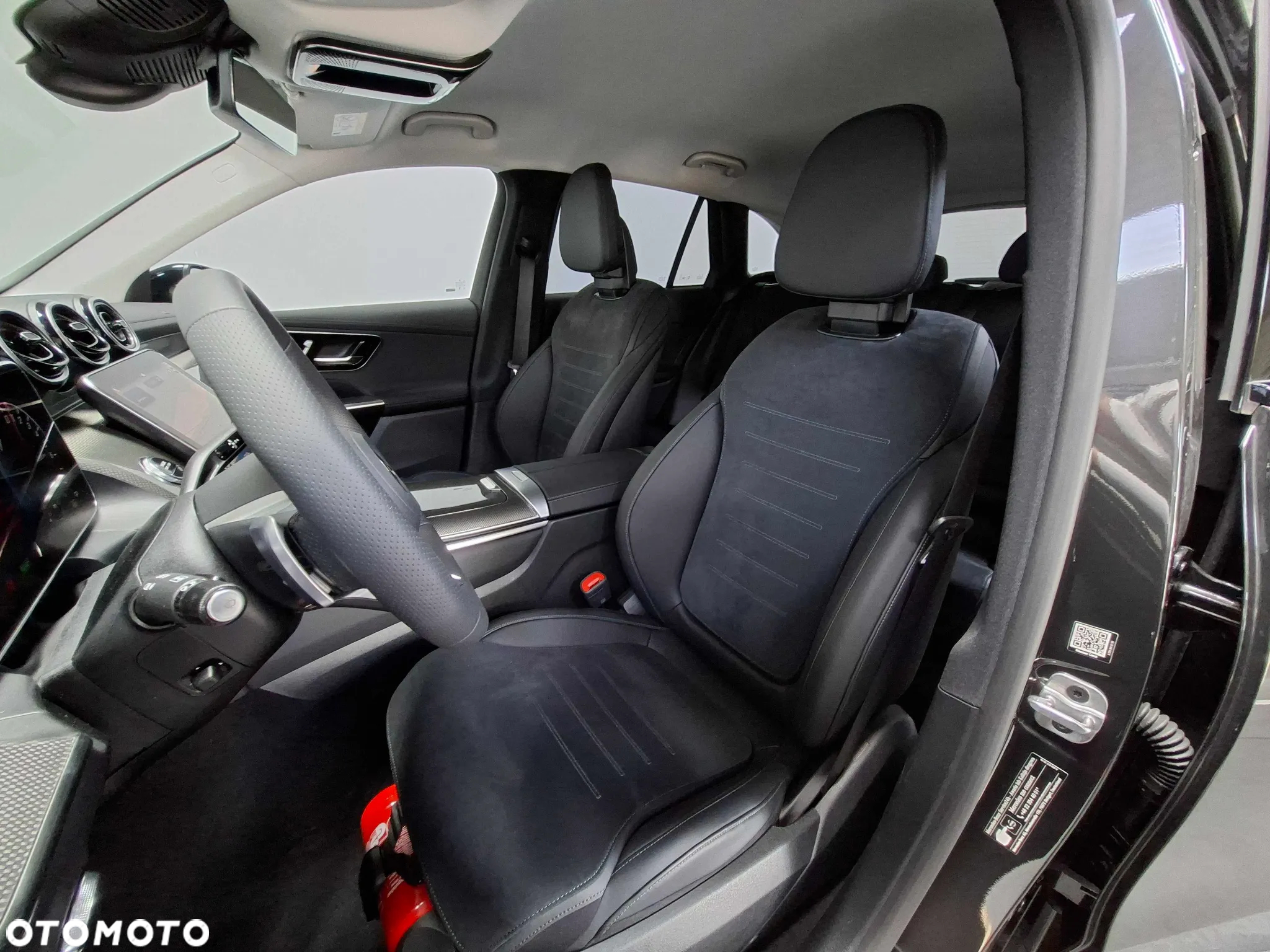 Mercedes-Benz GLC Coupe 300 de PHEV 4-Matic AMG Line - 10
