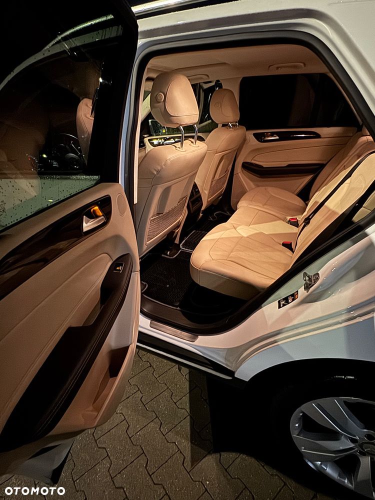 Mercedes-Benz GLE - 13