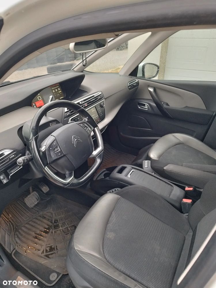 Citroën C4 Picasso - 9