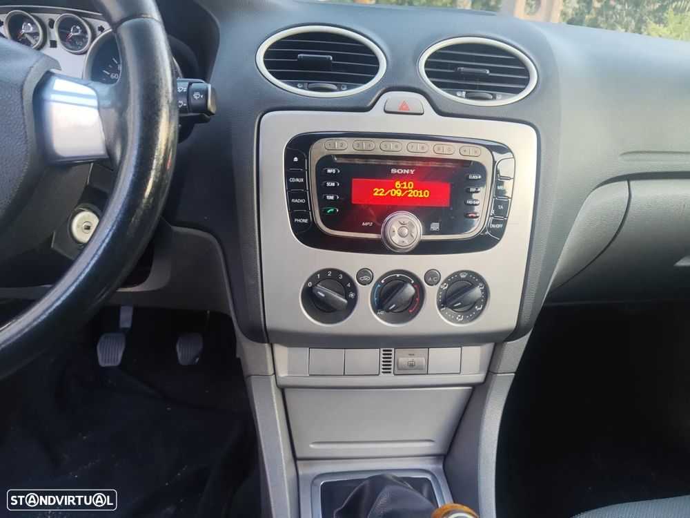 Ford Focus SW 1.6 TDCi ECOnetic - 14