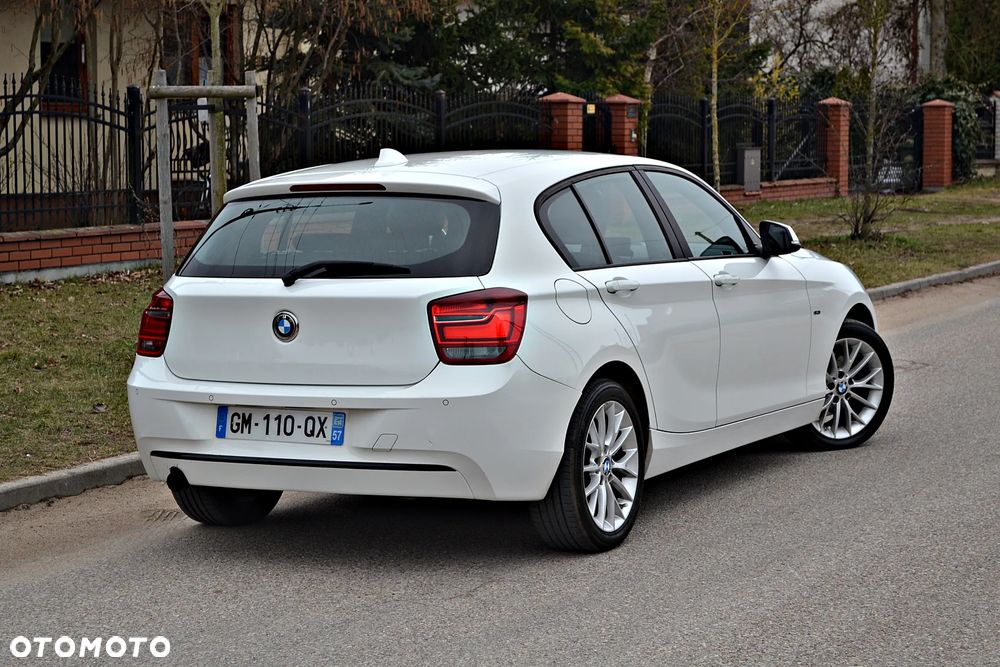 BMW Seria 1 120d xDrive Sport Line - 14