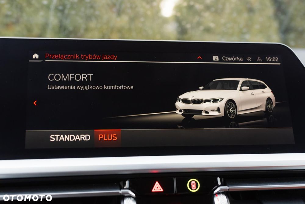 BMW Seria 3 320d Luxury Line - 21