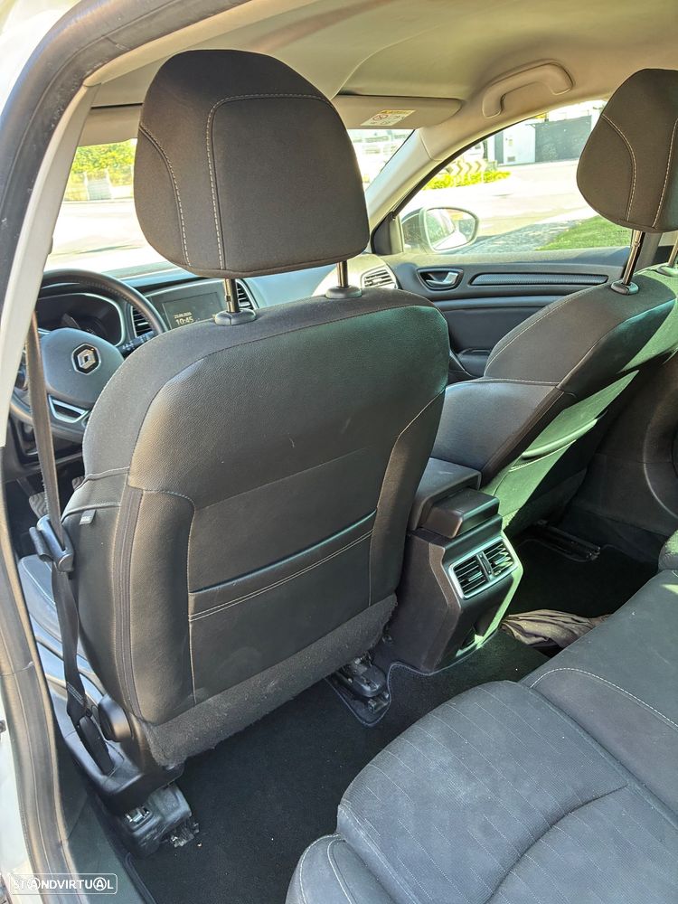 Renault Mégane Sport Tourer 1.5 Blue dCi Limited - 24