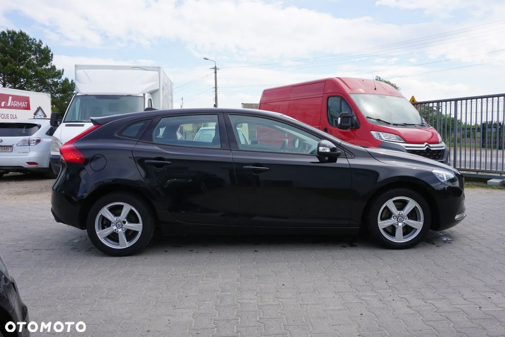 Volvo V40 D3 Drive-E Kinetic - 10