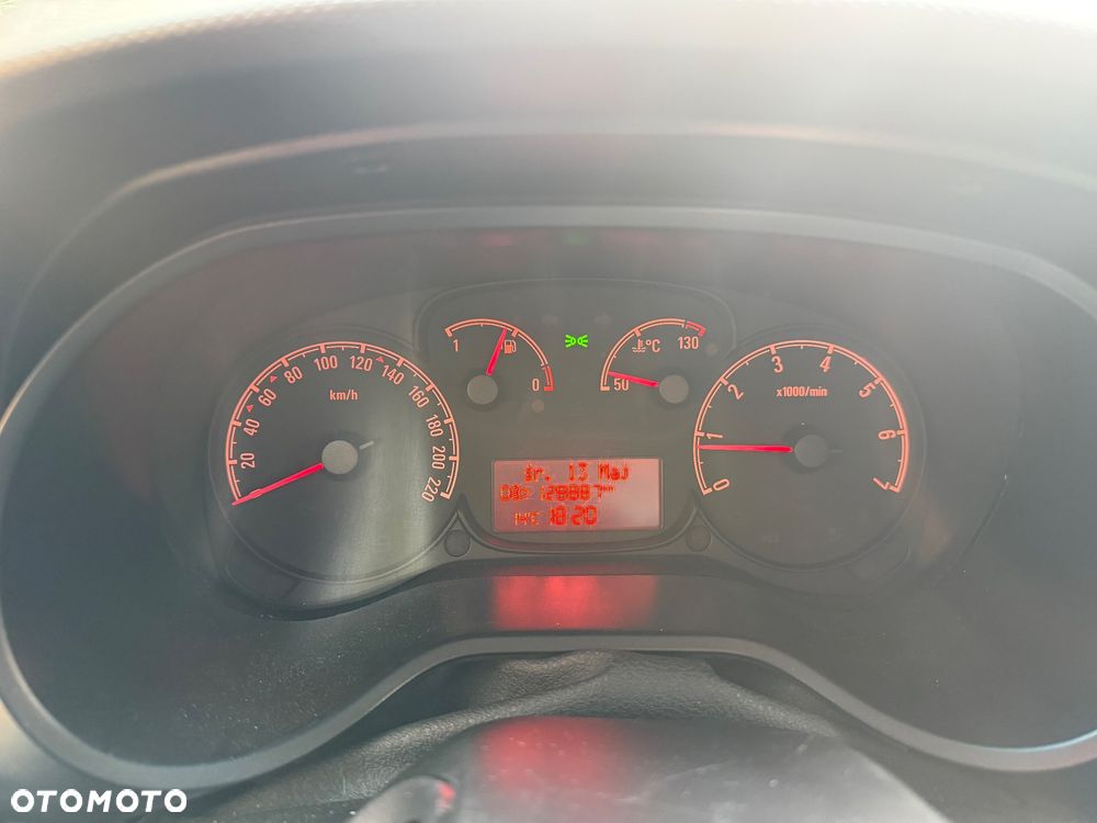 Opel Combo - 22