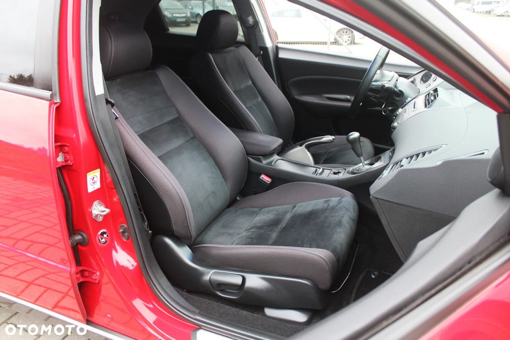 Honda Civic 1.8i-VTEC Sport - 30