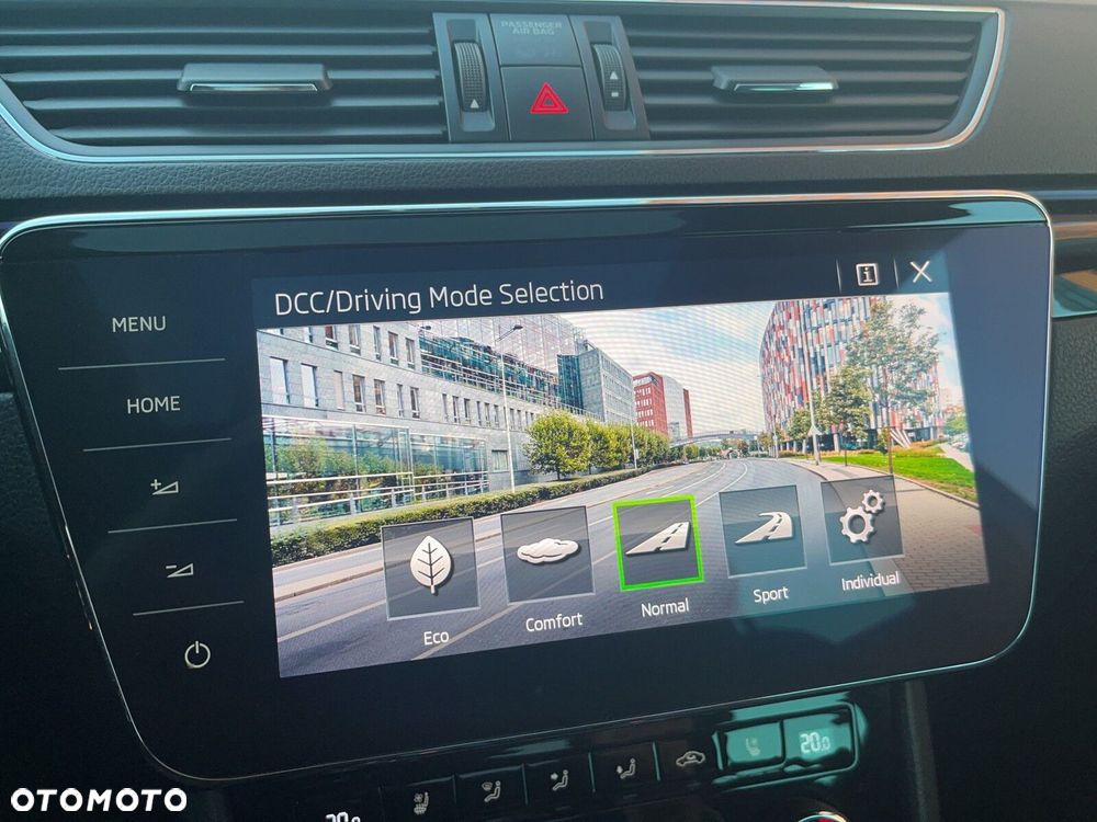 Skoda Superb 2.0 TDI L&K - 30