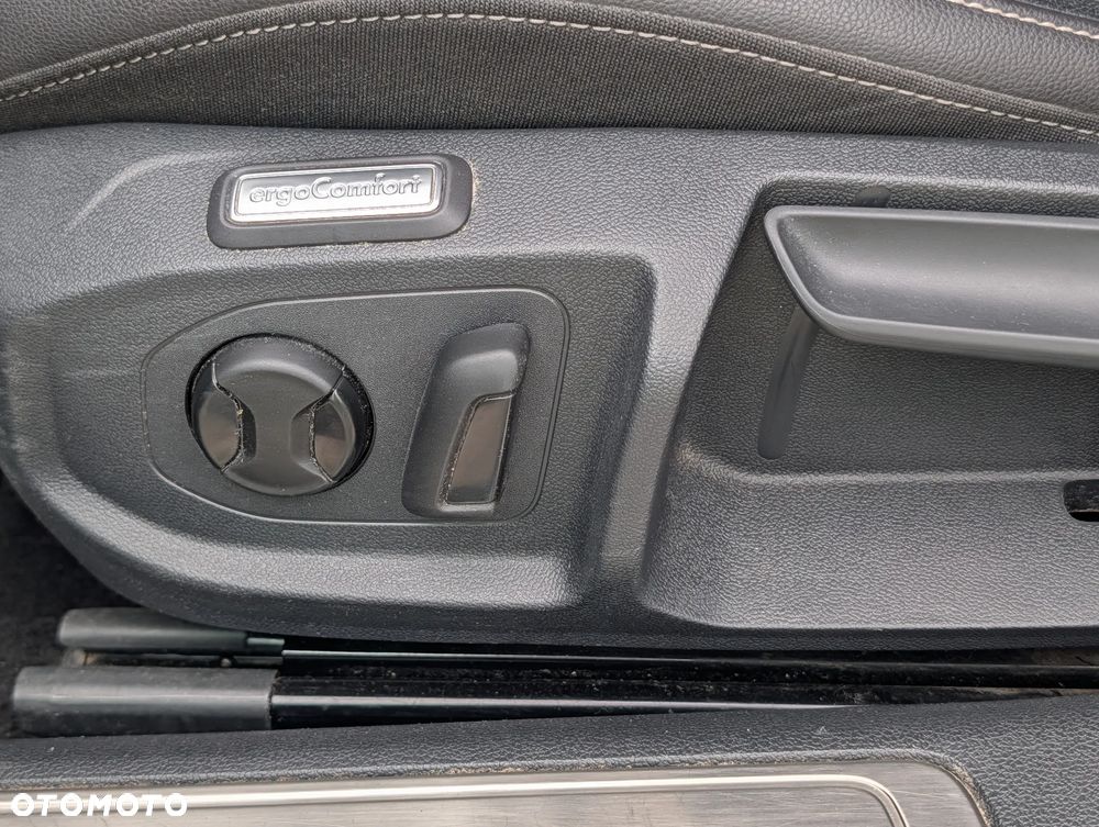 Volkswagen Arteon 2.0 TDI R-Line DSG - 20