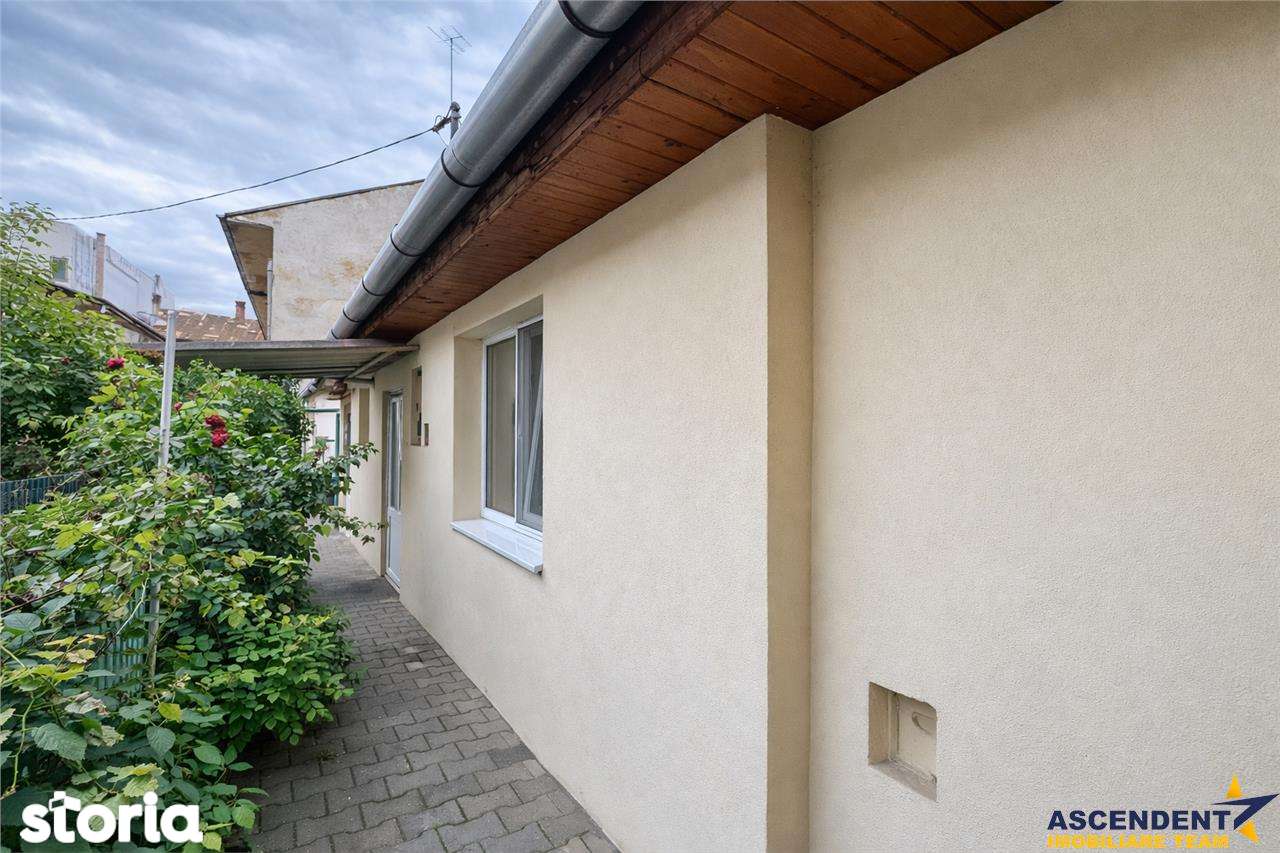 FILM& Tur 3D!Casa cu 4 camere si curte, Central, Targu Mures. - Imagine principală: 2/15