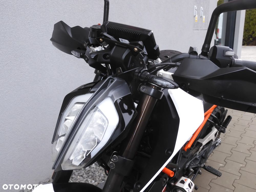 KTM Duke - 5