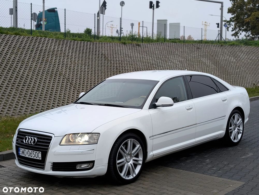 Audi A8 4.2 TDI L Quattro - 3