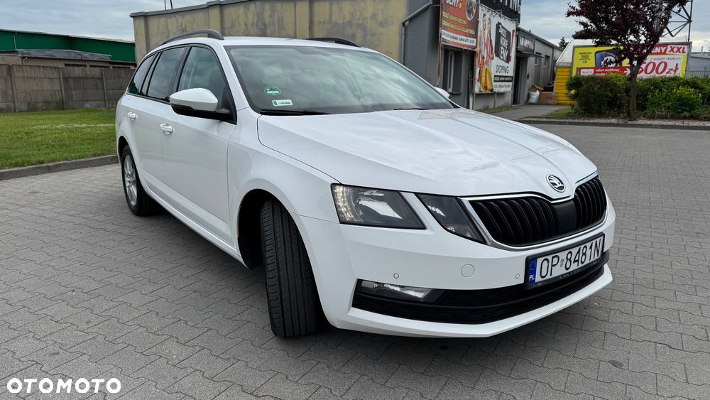 Skoda Octavia 1.6 TDI Ambition - 8