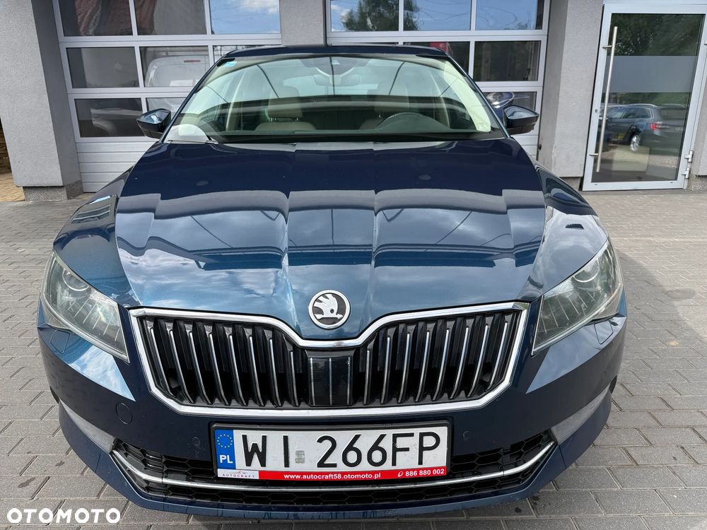 Skoda Superb 2.0 TSI 4x4 L&K DSG - 29