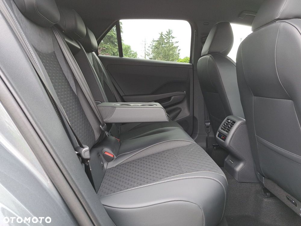 Volkswagen T-Roc - 23