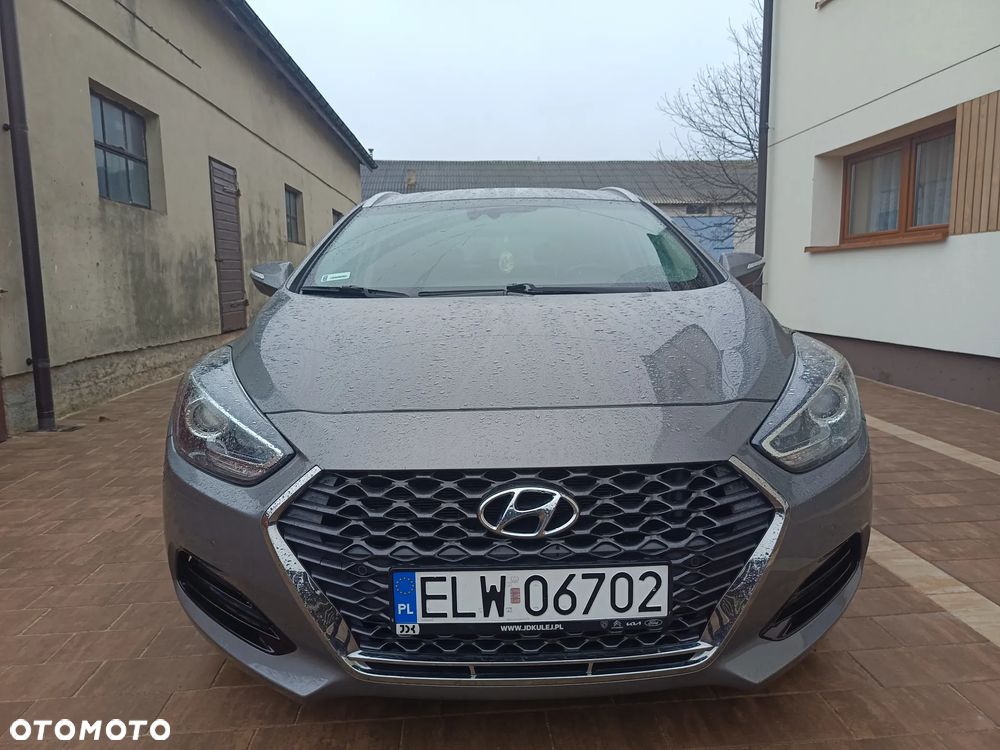 Hyundai i40 1.6 GDI Comfort - 1