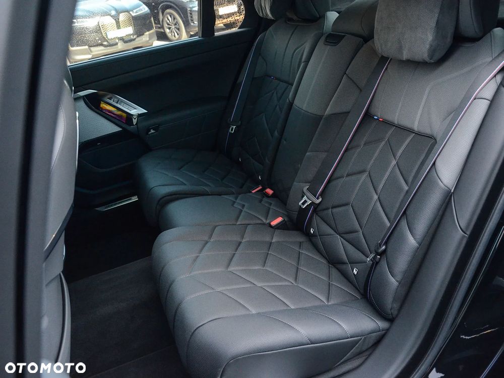 BMW Seria 7 740d xDrive mHEV M Sport sport - 35