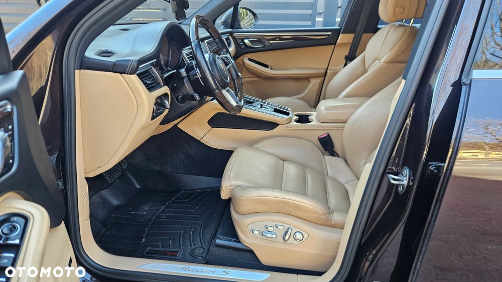 Porsche Macan - 19