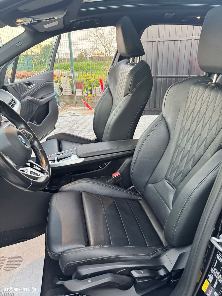 BMW 225xe Active Tourer e xDrive Pack Desportivo M - 17