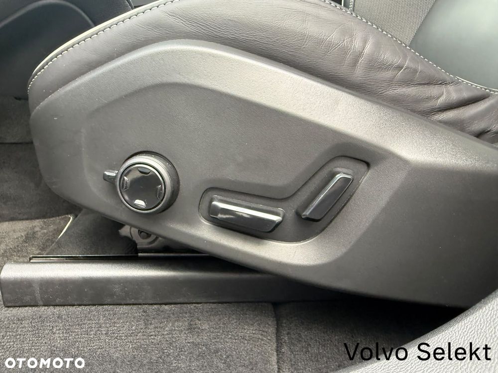 Volvo XC 60 - 14