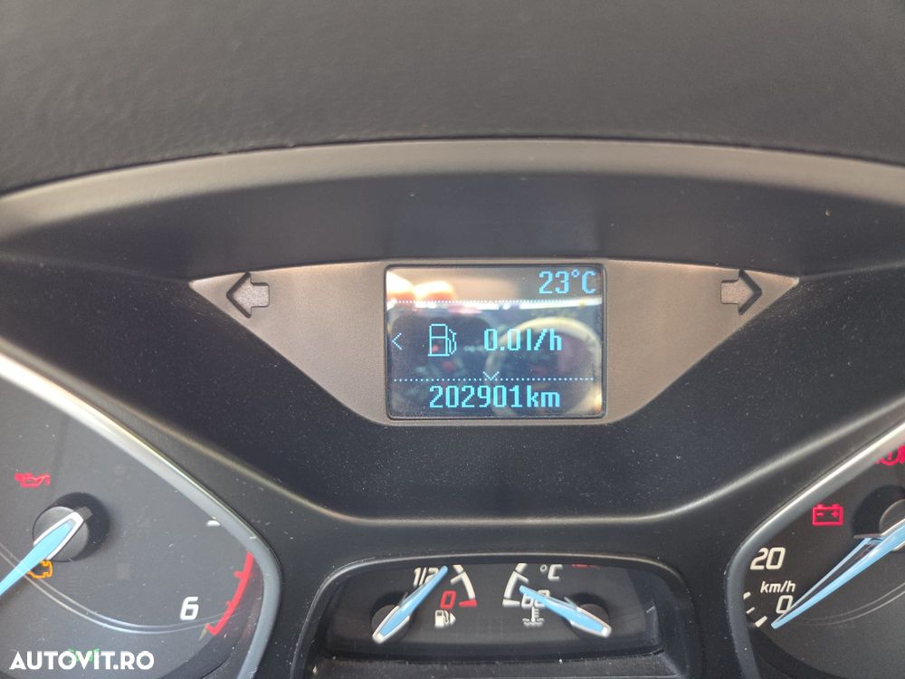 Ford Focus 1.6 TDCI DPF Start-Stopp-System Trend - 11