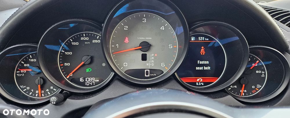 Porsche Cayenne - 14