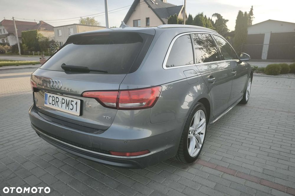 Audi A4 Avant 2.0 TDI S tronic - 10