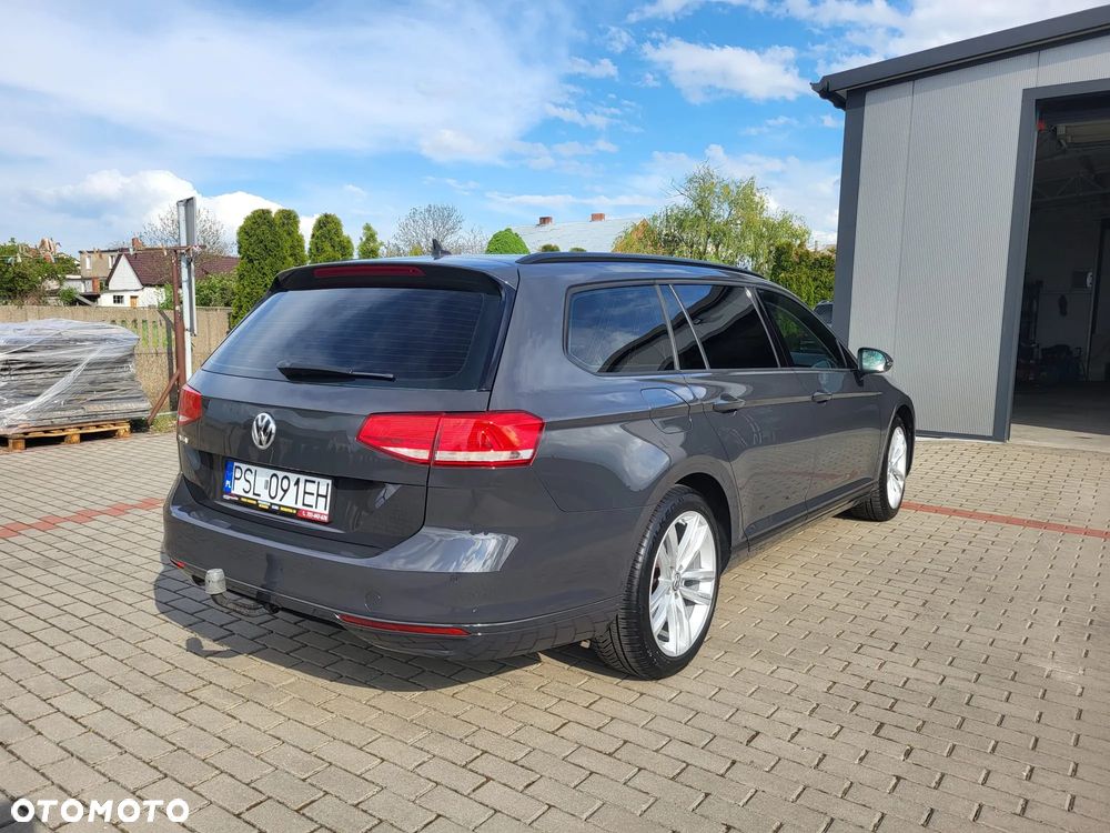 Volkswagen Passat 2.0 TDI SCR DSG Comfortline - 7