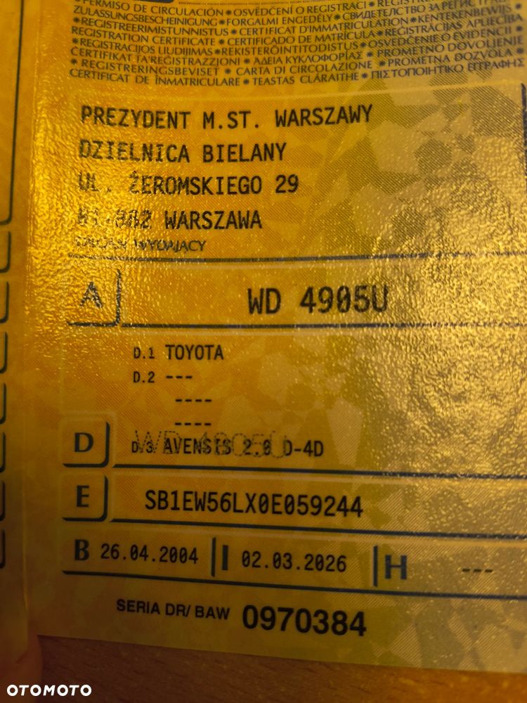 Toyota Avensis 2.0 D-4D High - 11