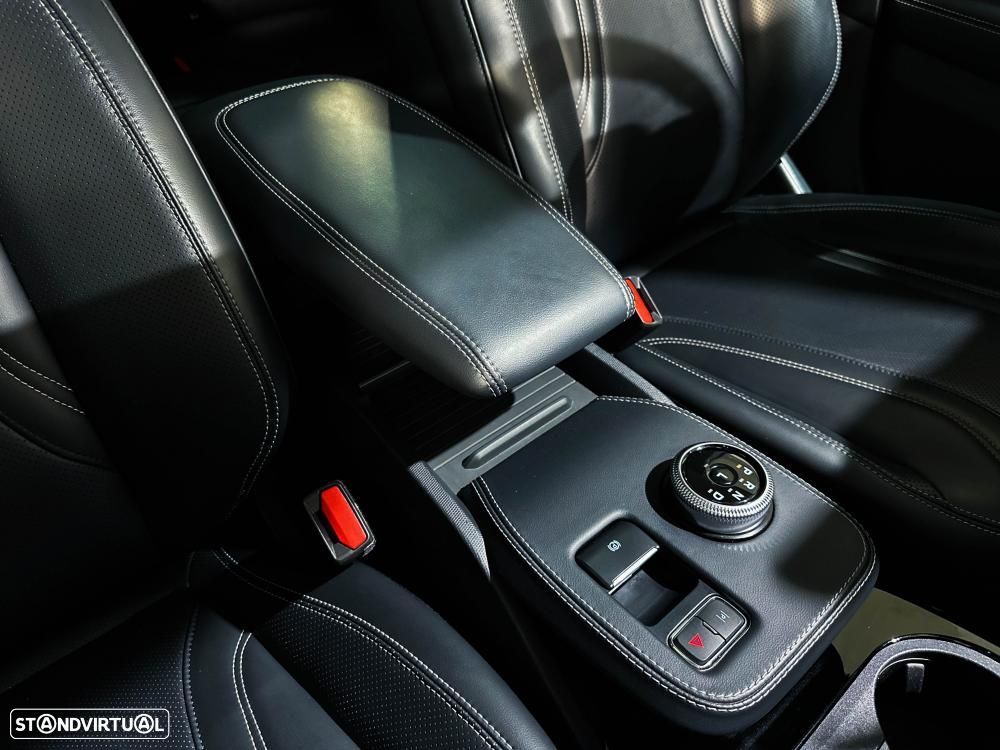 Ford Mustang Mach-E 75.7 kWh Base - 32