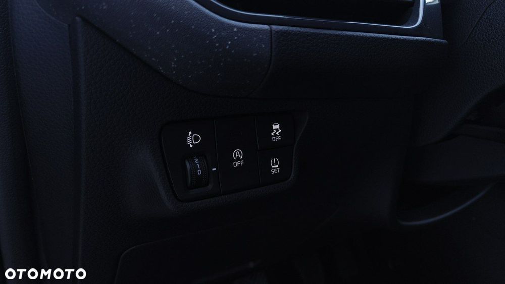 Kia Stonic - 10