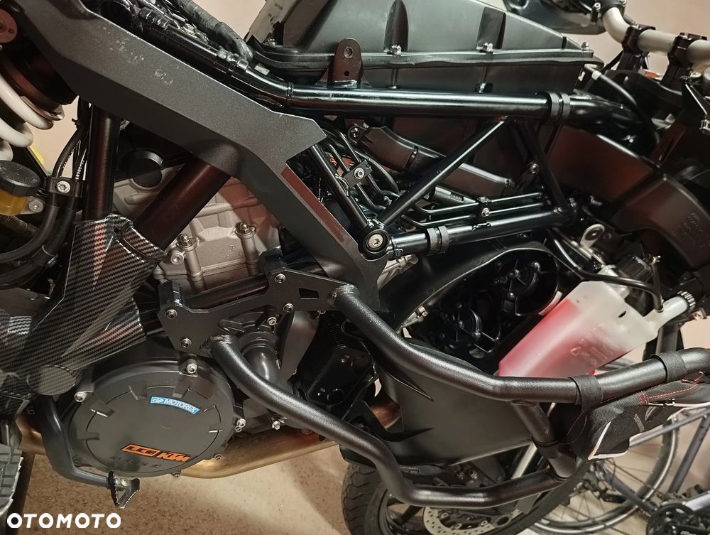 KTM Adventure - 39